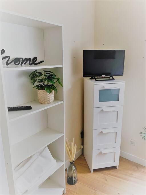 Le Guernisac - Studio Cosy Plein Centre Apartment Morlaix Luaran gambar
